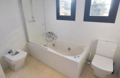 Lovely Home In Santa Susanna With Wifi - Foto 36