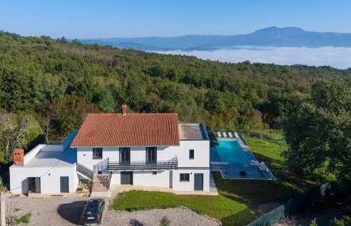 Gorgeous Home In Pican With Sauna - Foto 12