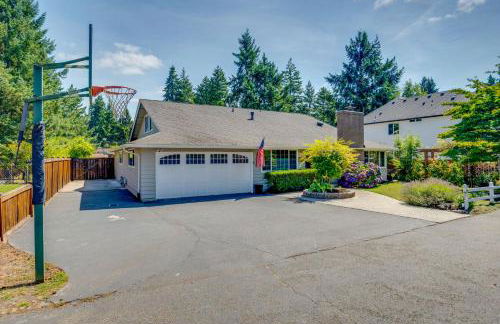 Hot Tub and Sauna Home 8 Mi to Downtown Tacoma! - Foto 4