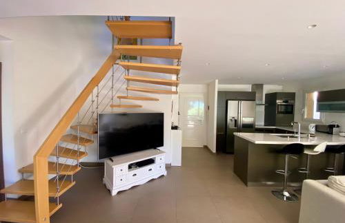 VILLA Saint Raphael Valescure Piscine Clim Wifi Golf - Foto 19