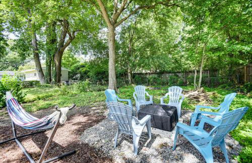 1 Mi to Beach Home with Patio and Grill in Hampton! - Foto 1