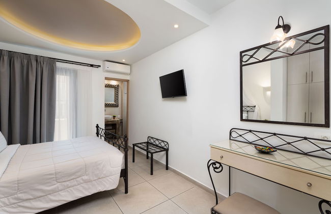 Pithos Apartments - Photo 19