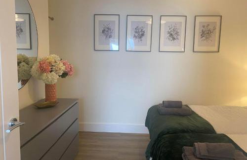 The Cwtch Pet Friendly Ground Floor Flat Near M4 and Porthcawl - Foto 12