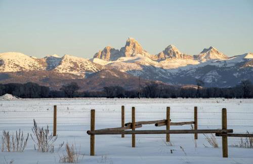 Historic Homestead with Pond and Teton Range Views - Foto 28