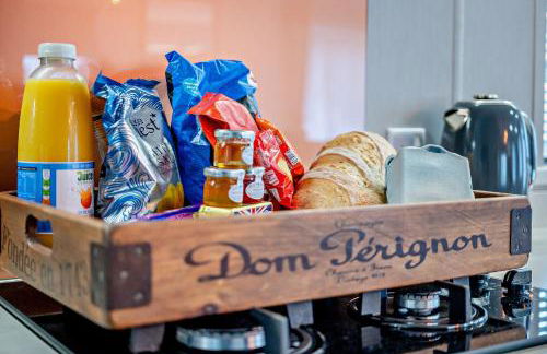 Astoria Lodge Smart Modern 2-Bedroom Holiday Lodge Milford on Sea - Photo 27