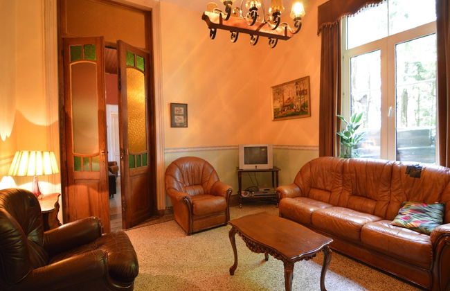 Family Villa in Ferrieres - Photo 13