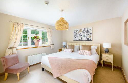 Pet Friendly Apartment with Rural Views & Parking - Foto 1