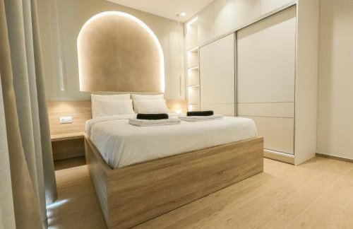 Elea Luxury Apartments - Photo 1