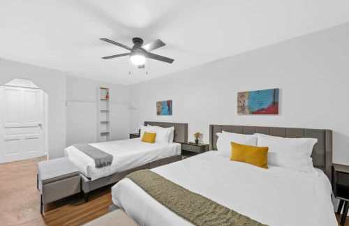 Classic 7BR CWE Home 3rd Floor Suite ABODEbucks - Foto 21