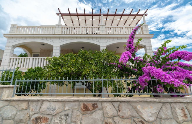 Modern Villa Near the Sea - Foto 1