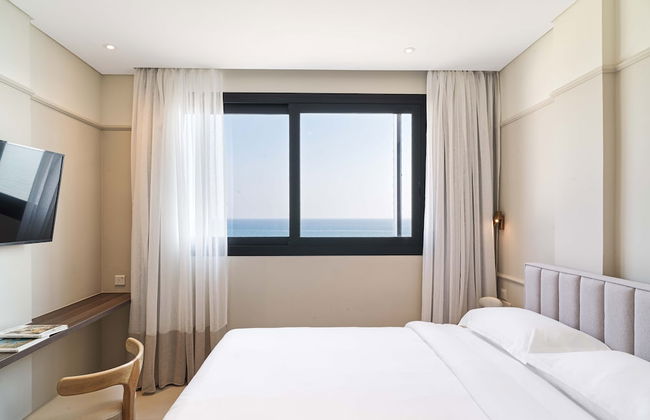 LIV Mackenzie Beach Suites - Foto 13