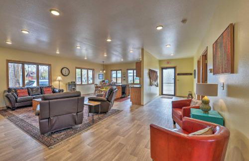 Large Ten Sleep Home on Main St, 10 Mins to Canyon - Foto 6