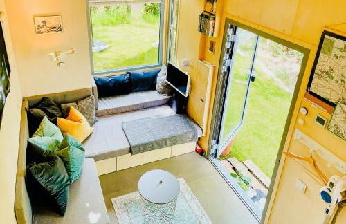 Tiny House By The Lake And An Artist Collective - Foto 9