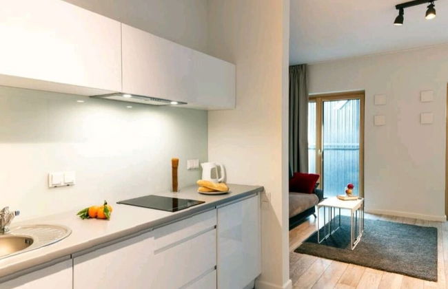 Warsaw Night Apartments MennicaResidence - Photo 13