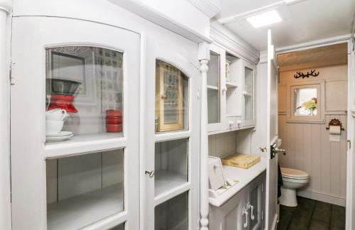 The Mouse House - Photo 13