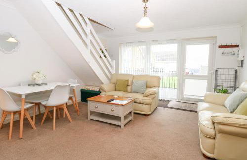 19 Waterside Park - Photo 3