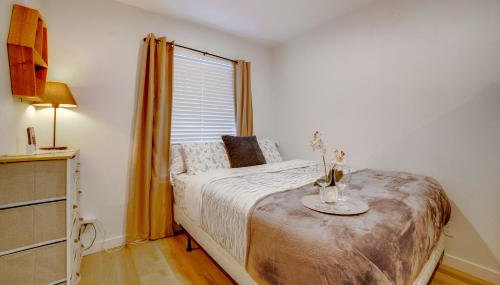 Nurse-Ready Rental 10 Mi to Dtwn Riverside! - Foto 5