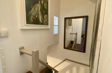 The Painter’s Retreat - Photo 21