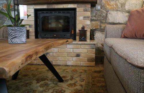 Petrines Villes Avramilias - Photo 80