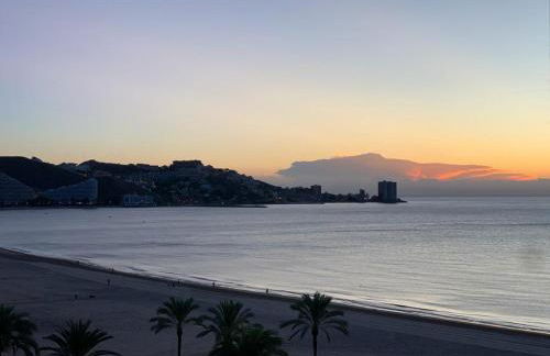 Apartamento Premium frente al mar, en primera linea de playa - Photo 25