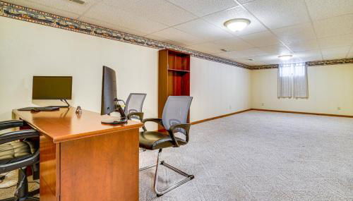 12 Mi to St Paul Pet-Friendly Home with Backyard - Photo 3