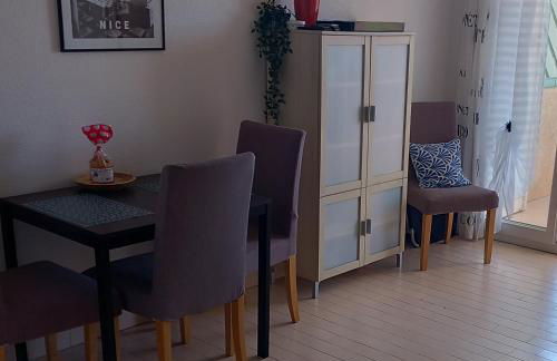 appartement vue mer piscines parking LES CORAUX AGAY PLAGE - Foto 8