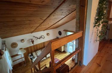 Charming Forest Home near Warsaw - Photo 2