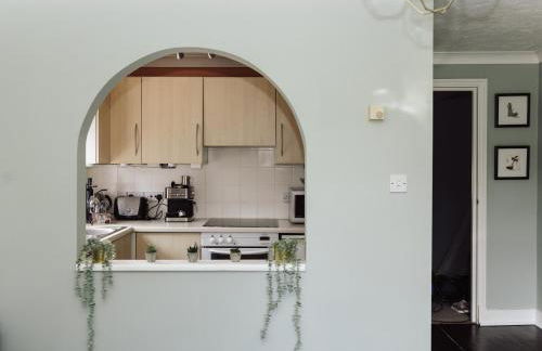 Beautiful apartment in Guildford with parking - Foto 10