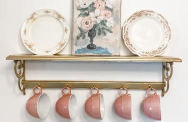 Adorable 1BR Apt. w KING bed 1 m. to square - Foto 20