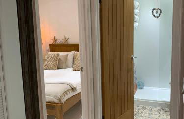 Ocean Drive Deluxe Apartment with complimentary Day Time Beach hut - Foto 24