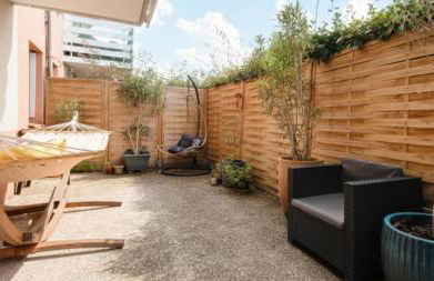 T2 Havre de paix avec Bureau & Wifi - Parking privé - Piscine & Salle sport communs - Foto 12