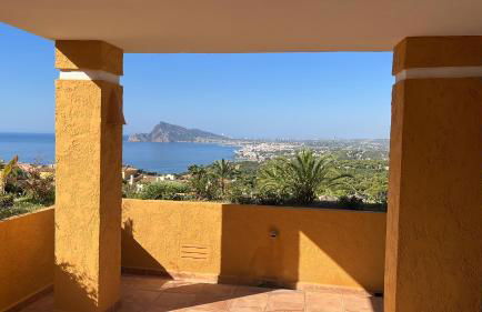 Stunning penthouse with sea view in Altea Hills - Photo 48