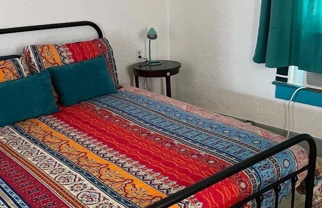 Boho hip bungalow in Old Bisbee - Photo 2