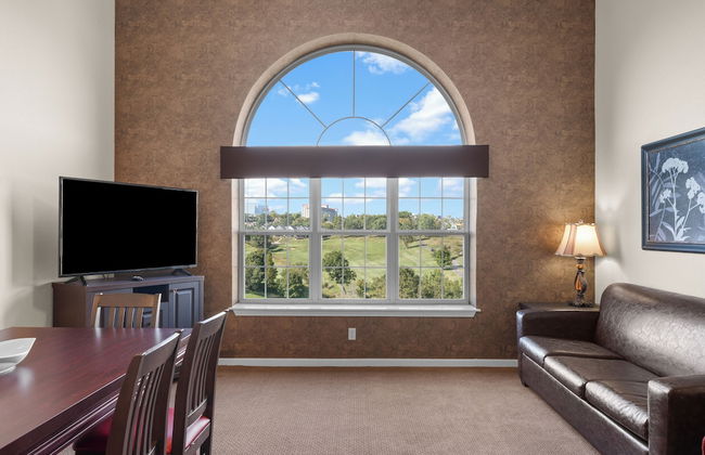 Grand Crowne Resort - Photo 79