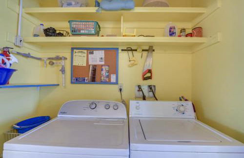 Walk to Gulf Surfside Beach Home with Deck - Photo 24