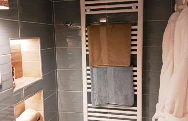 GOURA House - Photo 33