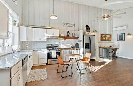 Underground Railroad Barn - Foto 20