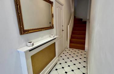 Buckingham Palace Townhouse, UNIQUE location - Foto 21