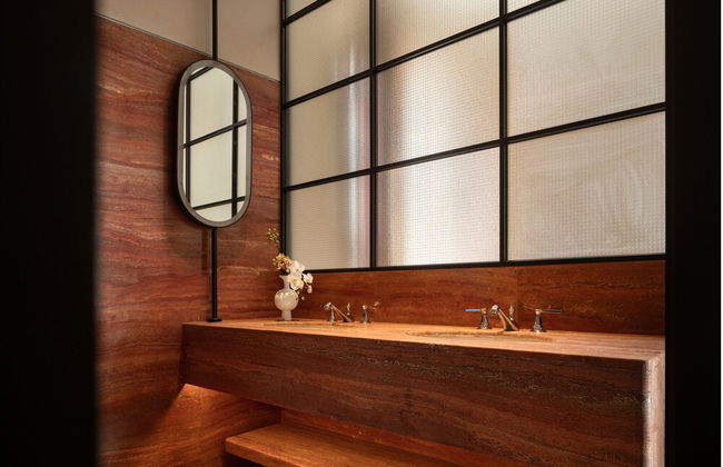 Golden Age Hotel - Photo 70