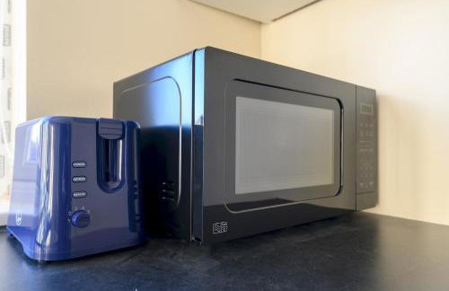 Suite in Leeds Shared Kitchen Parking2 - Pass the Keys - Photo 25