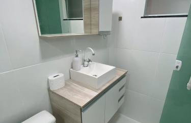 Casa c ar cond, wifi, a 5 min Orla da Lagoa Para Famílias - Foto 20