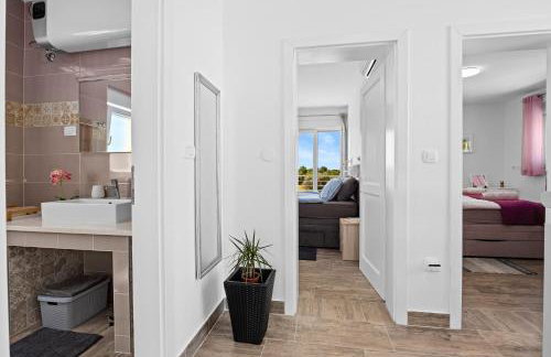 Villa Sunny Olive - Photo 7