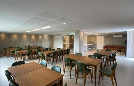 New, Pool, Fast Wi-Fi, Near the airport - Photo 20