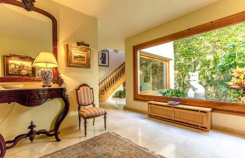 Picturesque Costa Brava Countryside Villa - Foto 23