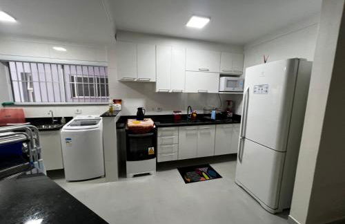 Apto 11 - Refugio Aconchegante na Praia da Enseada no Guarujá - SP - Foto 18