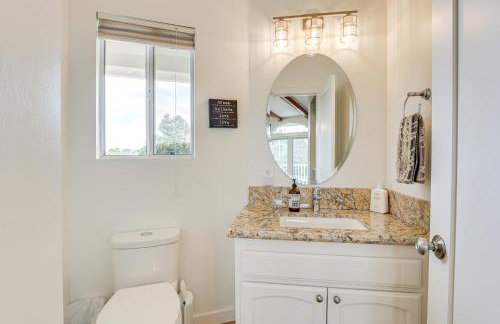 San Marcos Getaway with Deck and Lake Views! - Foto 26