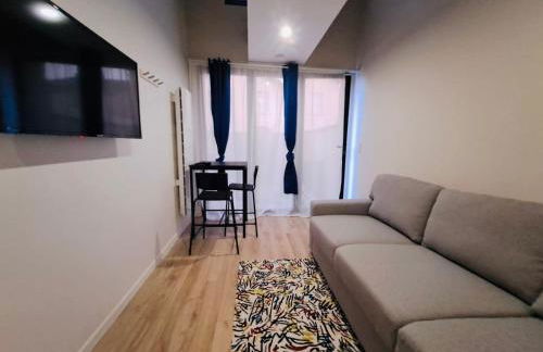 Studio Mezzanine Métro 14 Paris - Foto 4