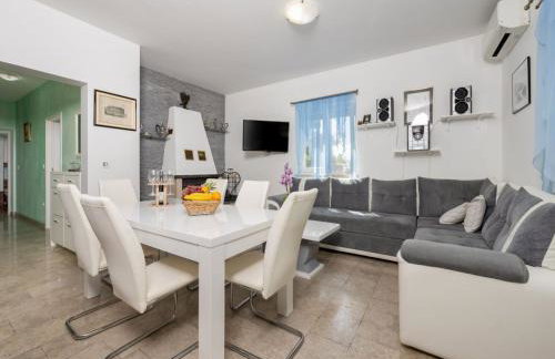 Villa St Nikola with jacuzzi and private swimming pool - Foto 11