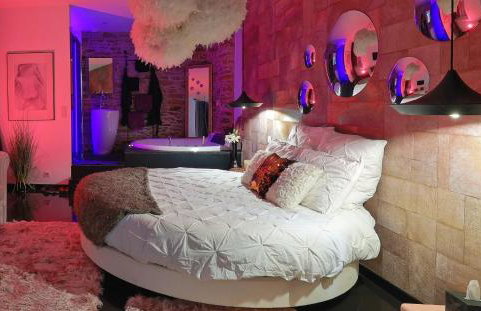 Le Lovt - LOVE ROOM NANTES - Photo 18