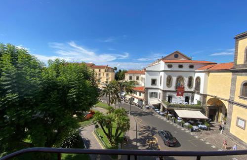 Grata Hospes Sorrento - Boutique House - Rooftop Deck - BBQ - Foto 5